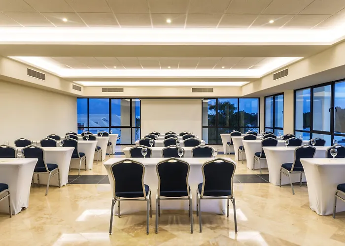 Resort Ocean Riviera Paradise 5*