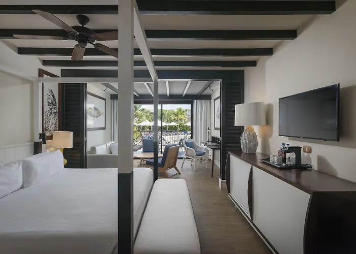 Resort Ocean Riviera Paradise 5*