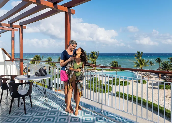 Ocean Riviera Paradise Resort